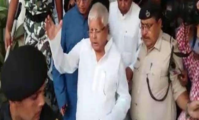 లాలూ ప్రసాద్ యాదవ్ కు బెయిలు