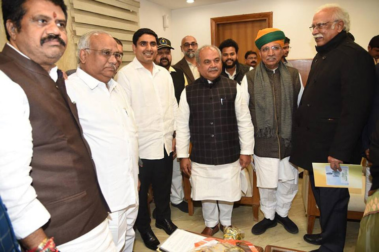 కేంద్ర మంత్రి నరేంద్ర సింగ్ తోమర్ ని కలిసిన నారా లోకేశ్‌