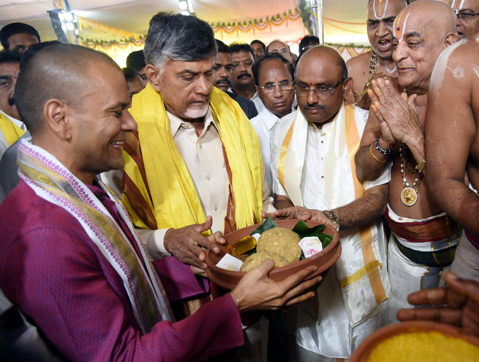 ఆయన నాకు పునర్జన్మ ఇచ్చారు : చంద్రబాబు