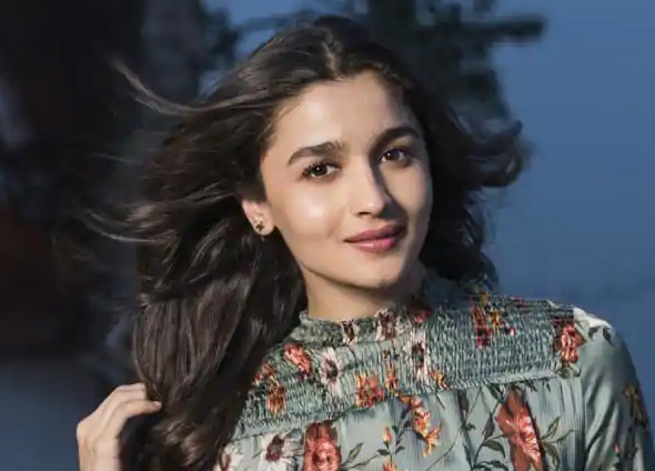 రామ్ చరణ్ సరసన ఆలియాభట్ ?