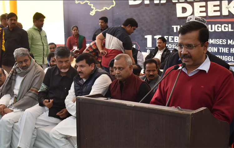 చంద్రబాబు పోరాటానికి ఆప్ మద్దతు : క్రేజీవాల్