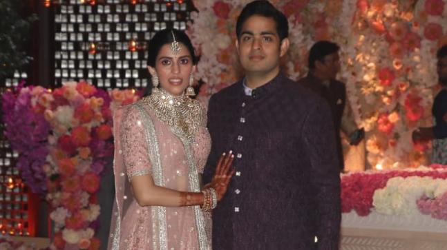 అకాశ్, శ్లోకా పెళ్లి వేడుకలు షురూ