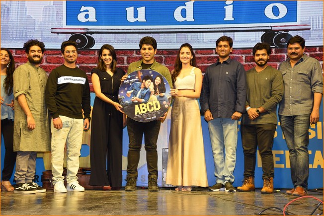 అల్లు శిరీష్ ‘ఎబిసిడి’ నుంచి ‘మెల్ల మెల్లగా’ సాంగ్ రిలీజ్