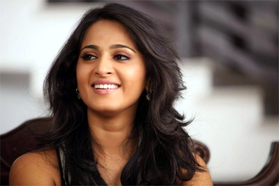 ఎన్ఆర్ఐ అమ్మాయిగా అనుష్క ?