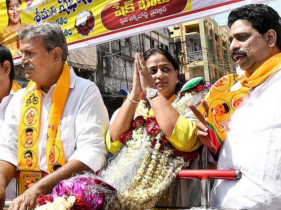 టీడీపీ ఎన్నికల ప్రచారాన్ని ప్రారంభించిన కేశినేని నాని