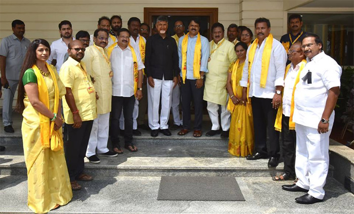 టీడీపీలో చేరిన చలమలశెట్టి  సునీల్