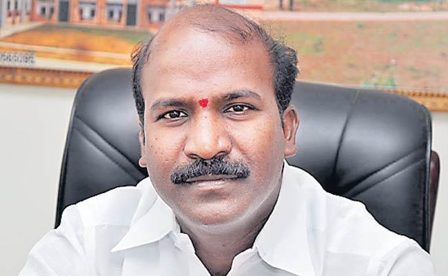 కాంగ్రెస్ కు చిరుమర్తి షాక్