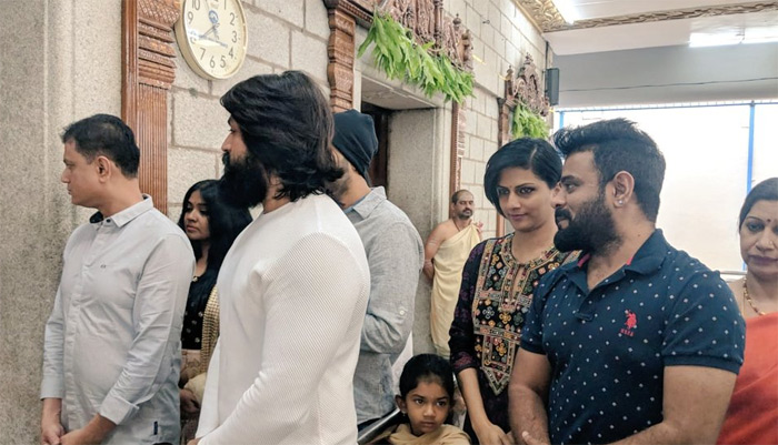 మొదలైన కేజీఎఫ్-2