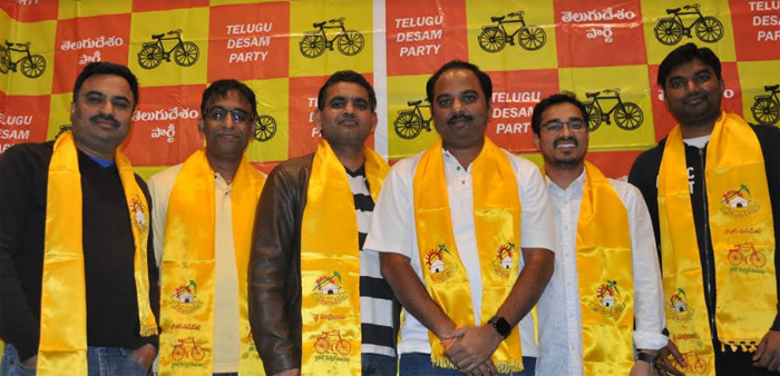 ఆంధ్రప్రదేశ్ ఎన్నికలపై  సమీక్ష  నిర్వహిస్తున్న ….  డల్లాస్ ఎన్నారై టిడిపి !!!