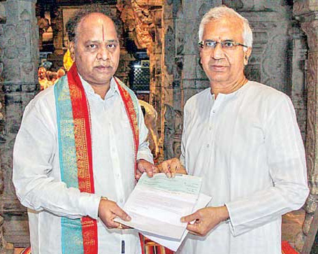 టీటీడీకి రిలయన్స్ కోటీ విరాళం