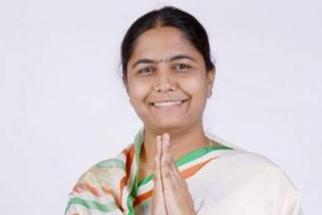 తెలంగాణలో కాంగ్రెస్ పార్టీకి  మరో షాక్