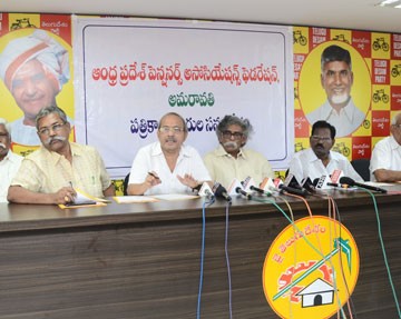 చంద్రబాబే మళ్లీ సీఎం కావాలి