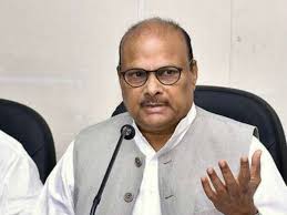 నరేంద్రమోది, జగన్ లపై మండిపడ్డ యనమల