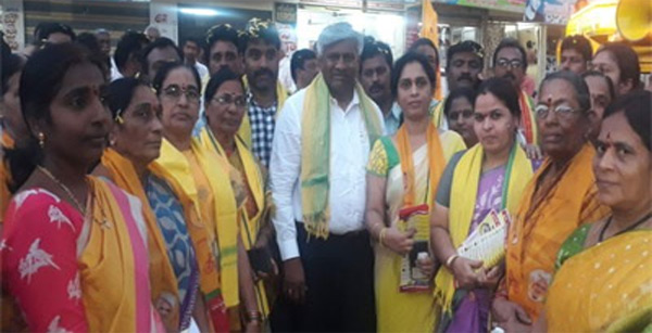 రాష్ట్రానికి చంద్రబాబు నాయకత్వం అవసరం : కోమటి జయరామ్