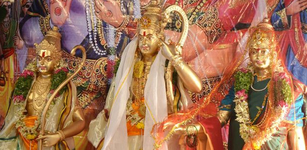 భద్రాద్రిలో వైభవంగా ఊంజల్ ఉత్సవం