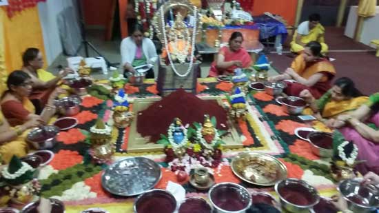 కాల్గరి నగరంలో ఘనంగా శ్రీలలితా సహస్రనామ కోటి కుంకుమార్చన