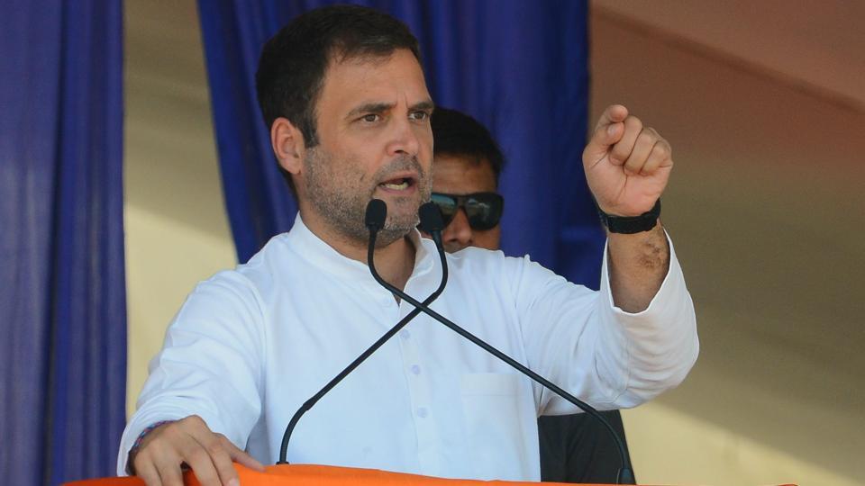 కర్ణాటకలో రాహుల్ కొత్త ప్రచారం.. ఆర్టీసీ బస్సులో మహిళలతో మాటామంతీ!