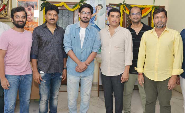 ఇద్దరి లోకం ఒకటే ప్రారంభం