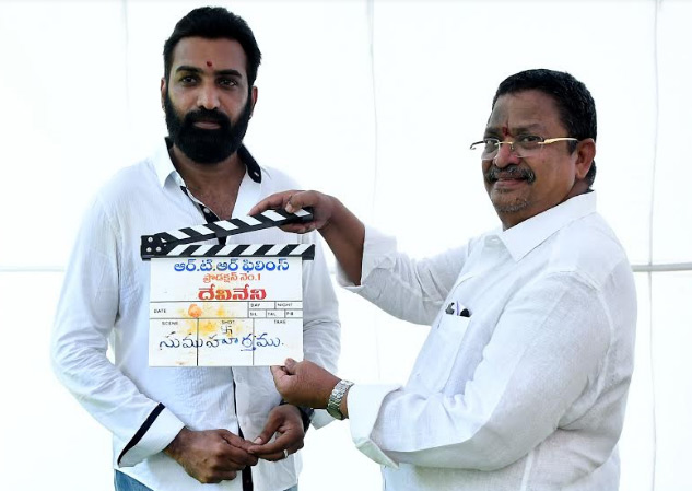 తారకరత్న కథానాయకుడిగా దేవినేని నెహ్రూ బయోపిక్ ప్రారంభం