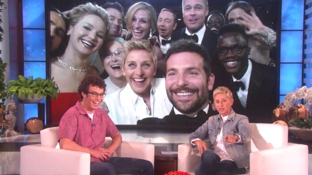 ప్రపంచ రికార్డు బద్దలు కొట్టిన అమెరికన్ ప్రపంచ రికార్డు బద్దలు కొట్టిన అమెరికన్