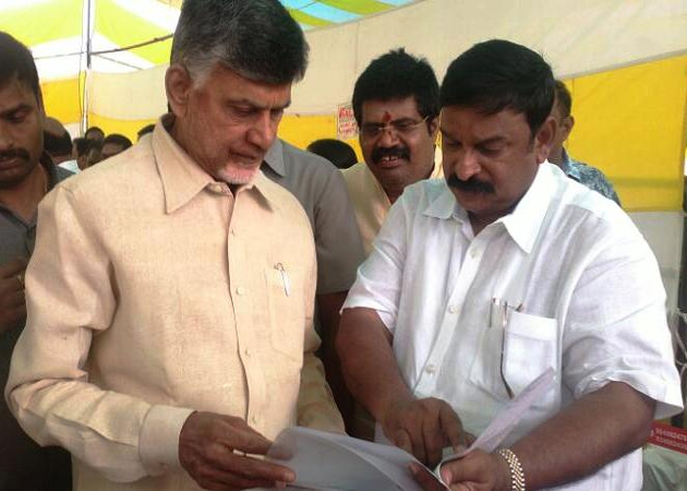 మీరు మళ్లీ అధికారంలోకి రావాలి సార్