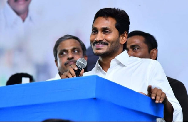 ఈ దేశం ఏపీ వైపు చూసేలా చేస్తాను : జగన్