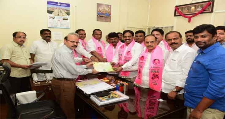 ఎమ్మెల్సీగా నవీన్ రావు ఏకగ్రీవం