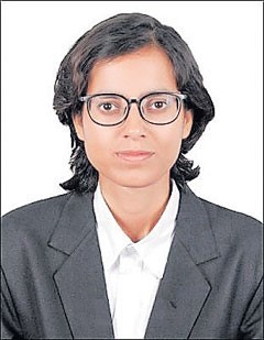 హైదరాబాద్ విద్యార్థినికి జాక్పాట్ ! హైదరాబాద్ విద్యార్థినికి జాక్పాట్ !