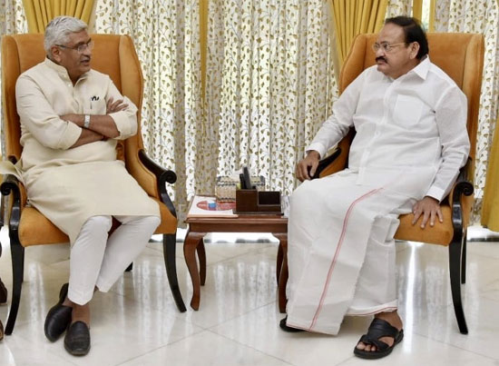 పోలవరం ప్రాజెక్టుకు  కేంద్రం సహకరించాలి