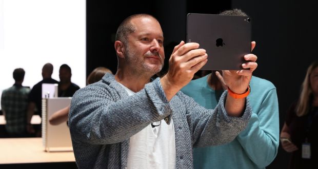 టెక్‌ దిగ్గజం యాపిల్‌కు షాక్‌