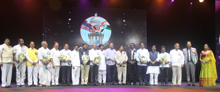 తానా మహాసభల్లో రాజకీయ నాయకుల సందడి