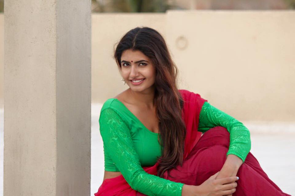 ఆషిమా నెర్వాల్‌కు జోరుగా ఆఫర్లు