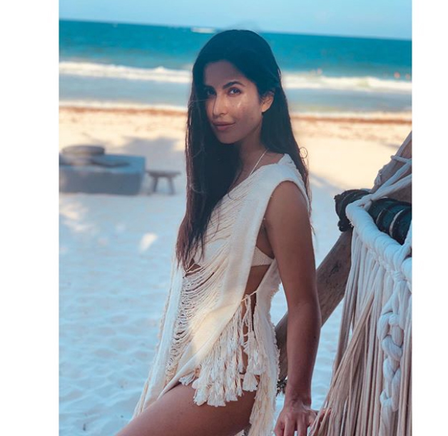 అభిమానులకు స్పెషల్‌ ట్రీట్‌ ఇచ్చిన కత్రినాకైఫ్‌