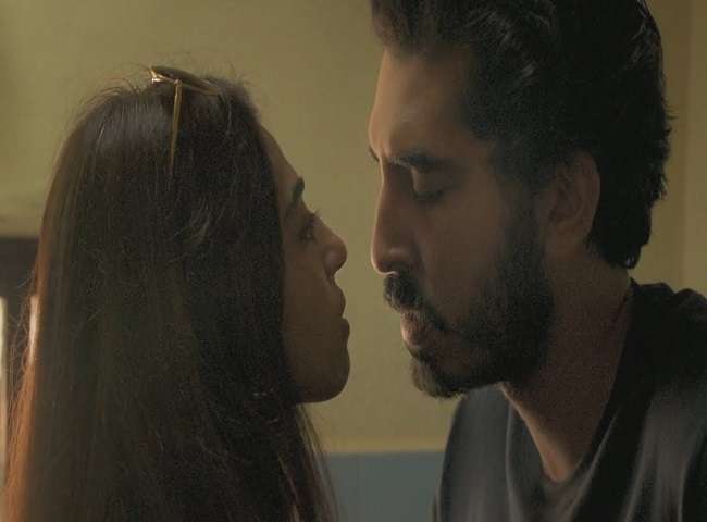 లీకు వీరులకు క్లాసు