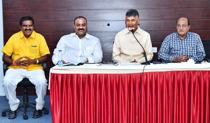 ఏపీ అసెంబ్లీలో తొలి వేటు