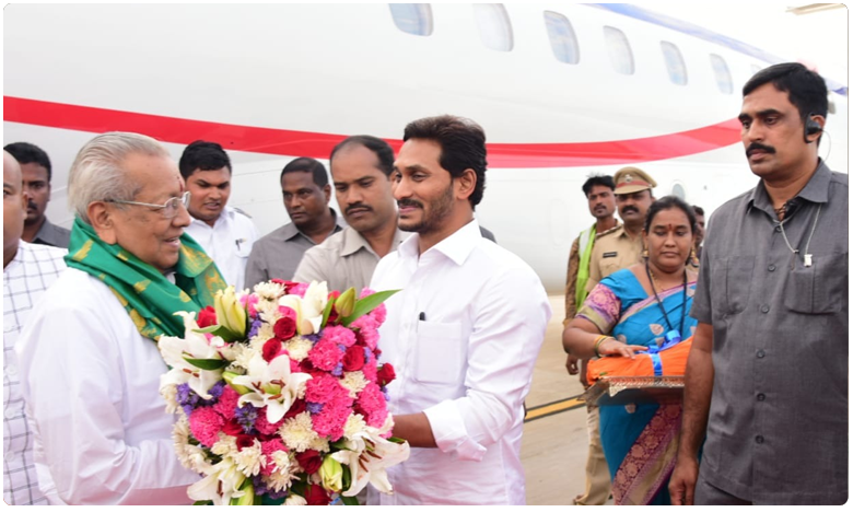 ఏపీ నూతన గవర్నర్‌కు ఘనస్వాగతం