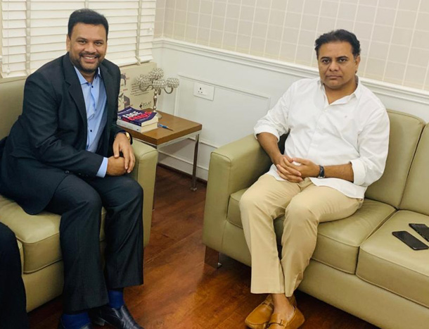 త్వరలోనే ఎన్నారై పాలసీపై నిర్ణయం : కేటీఆర్ త్వరలోనే ఎన్నారై పాలసీపై నిర్ణయం : కేటీఆర్