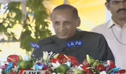 సరికొత్త రికార్డు సృష్టించిన గవర్నర్‌ నరసింహన్‌