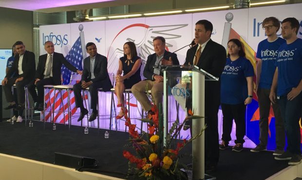 అమెరికాలో మరో ఇన్ఫోసిస్‌ ఇన్నోవేషన్‌ హబ్‌