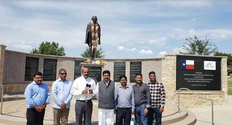 MP Lingaiah Yaadav tribute to Mahatma Gandhi in Dallas