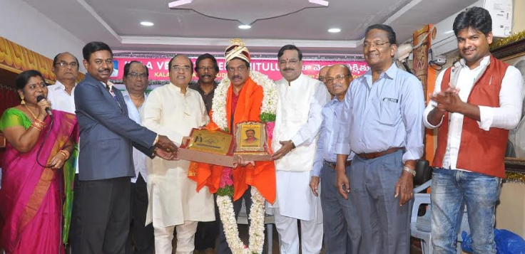 హైదరాబాద్ లో దాము గెదెలను సత్కరించిన ఆనందలహరి