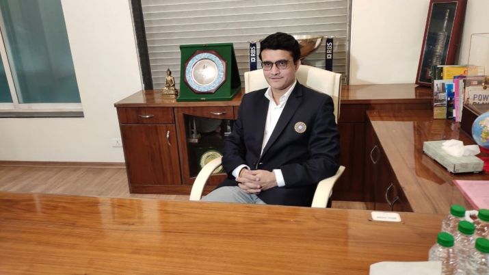 బీసీసీఐ పగ్గాలు చేపట్టిన గంగూలీ