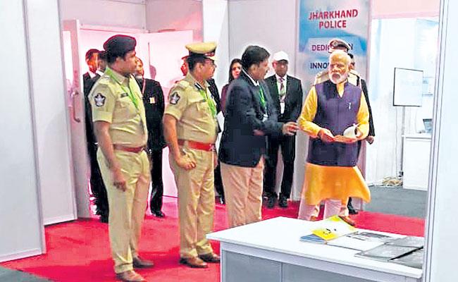 ఏపీ పోలీసులకు ప్రధాని ప్రశంసలు