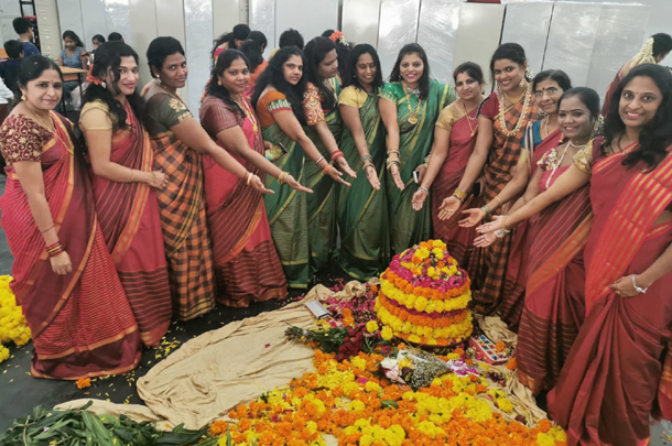 కువైట్ లో ఘనంగా దసరా, దీపావళి వేడుకలు కువైట్ లో ఘనంగా దసరా, దీపావళి వేడుకలు