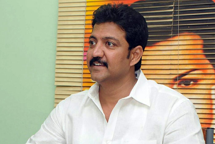 టీడీపీ నుంచి వంశీ సస్పెండ్‌