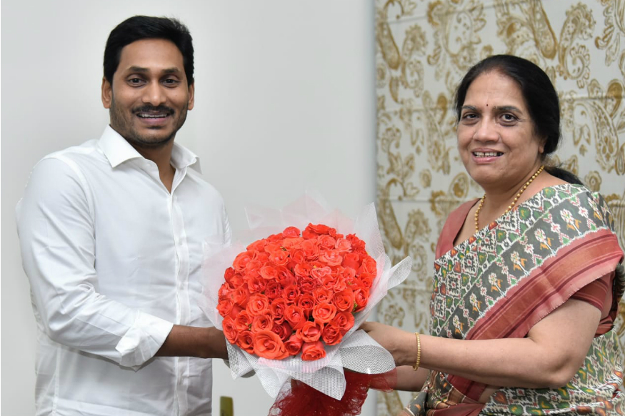 20 నుంచి వైఎస్‌ఆర్‌ నవశకం