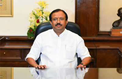 ఎన్‌ఆర్‌పై భర్తలపై భార్యల ఫిర్యాదు