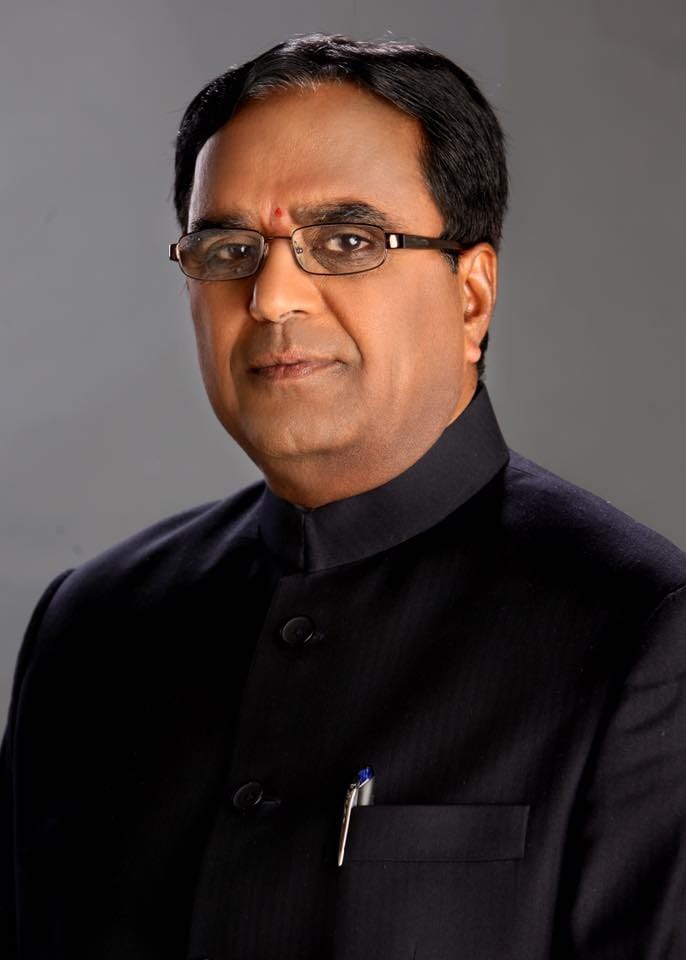 పొన్నాల కు పౌల్ట్రీ లెజెండ్ అవార్డ్.. రేపు ప్రదానం