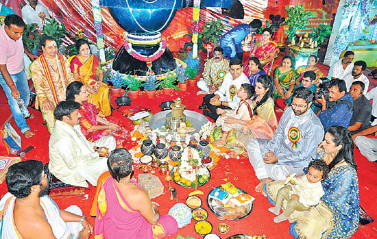 హిందూపురంలో వైభవంగా దీపోత్సవం