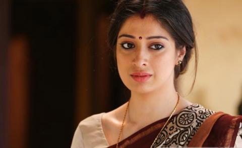 సిండ్రెల్లాగా రాయ్‌ లక్ష్మీ…